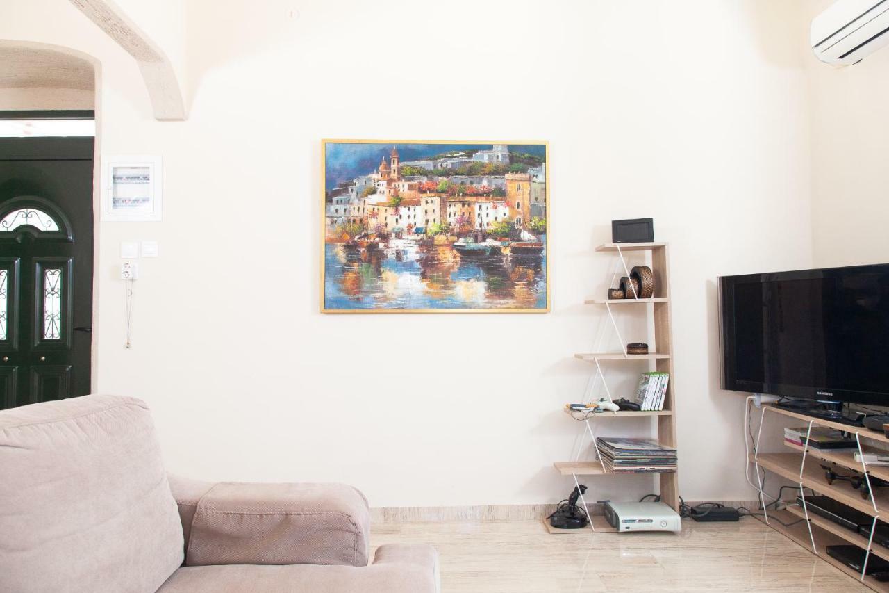 Villa @ Poros Poros Town 外观 照片